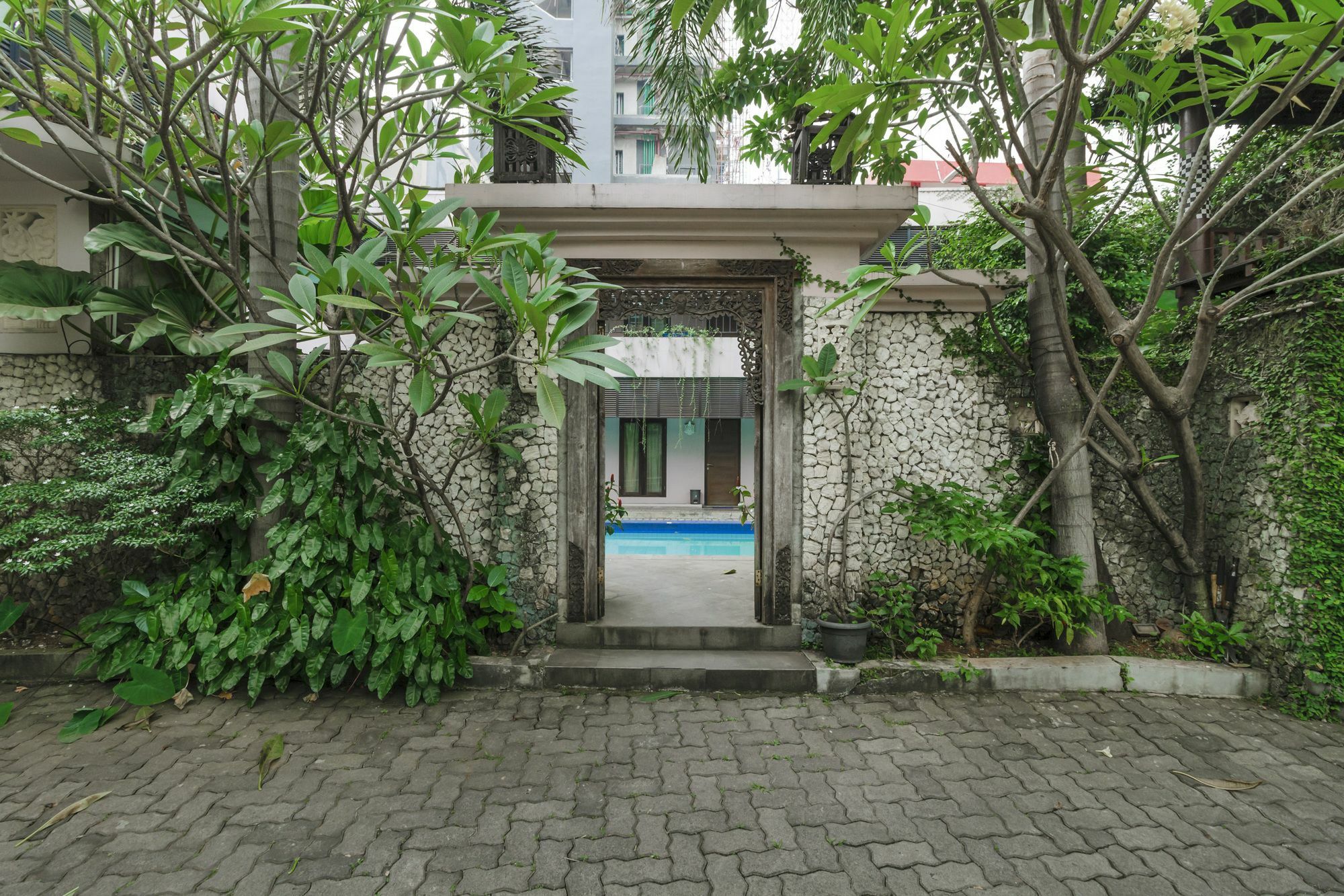 Oyo 107 Kusuma Kemang Suite Jacarta Exterior foto